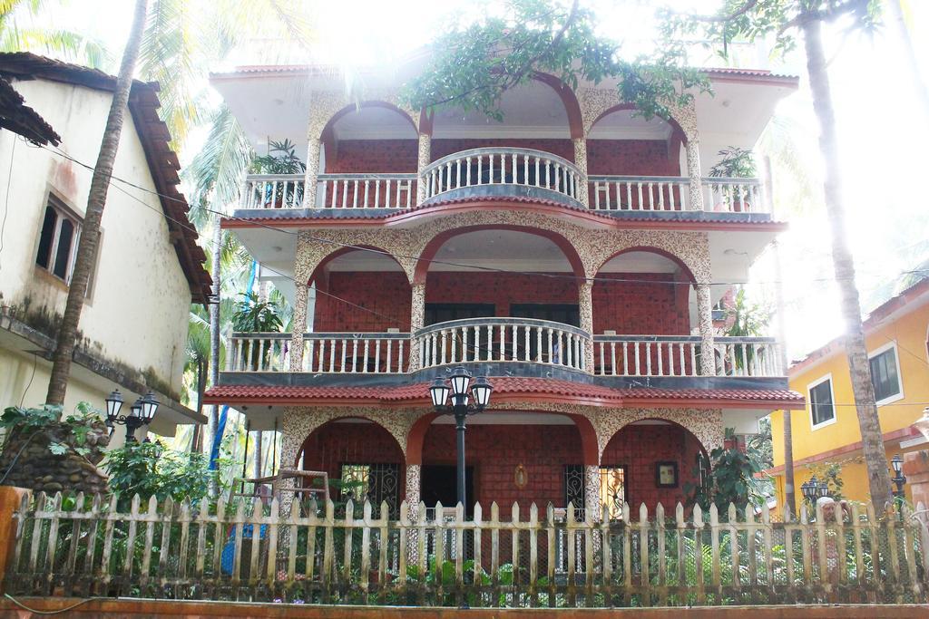 White Pearl Guest House Morjim Δωμάτιο φωτογραφία