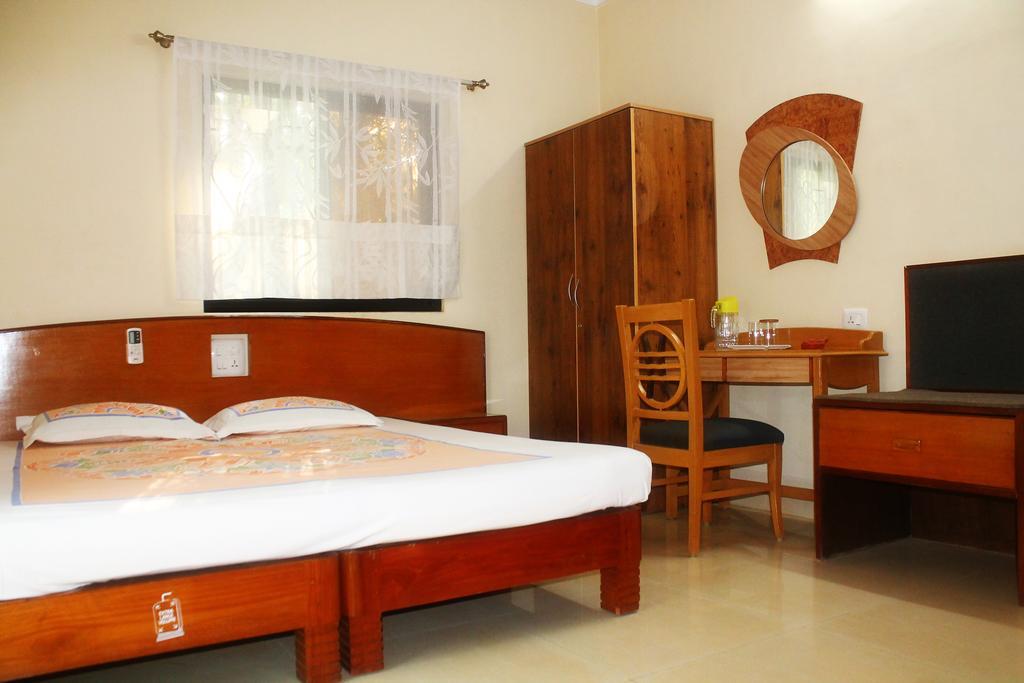 White Pearl Guest House Morjim Δωμάτιο φωτογραφία