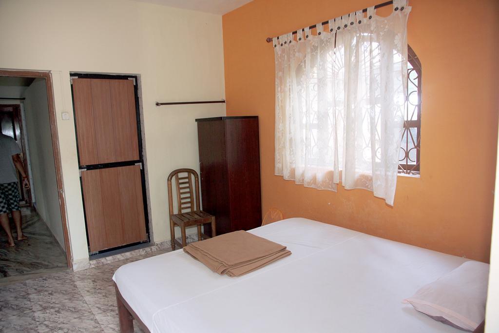 White Pearl Guest House Morjim Δωμάτιο φωτογραφία