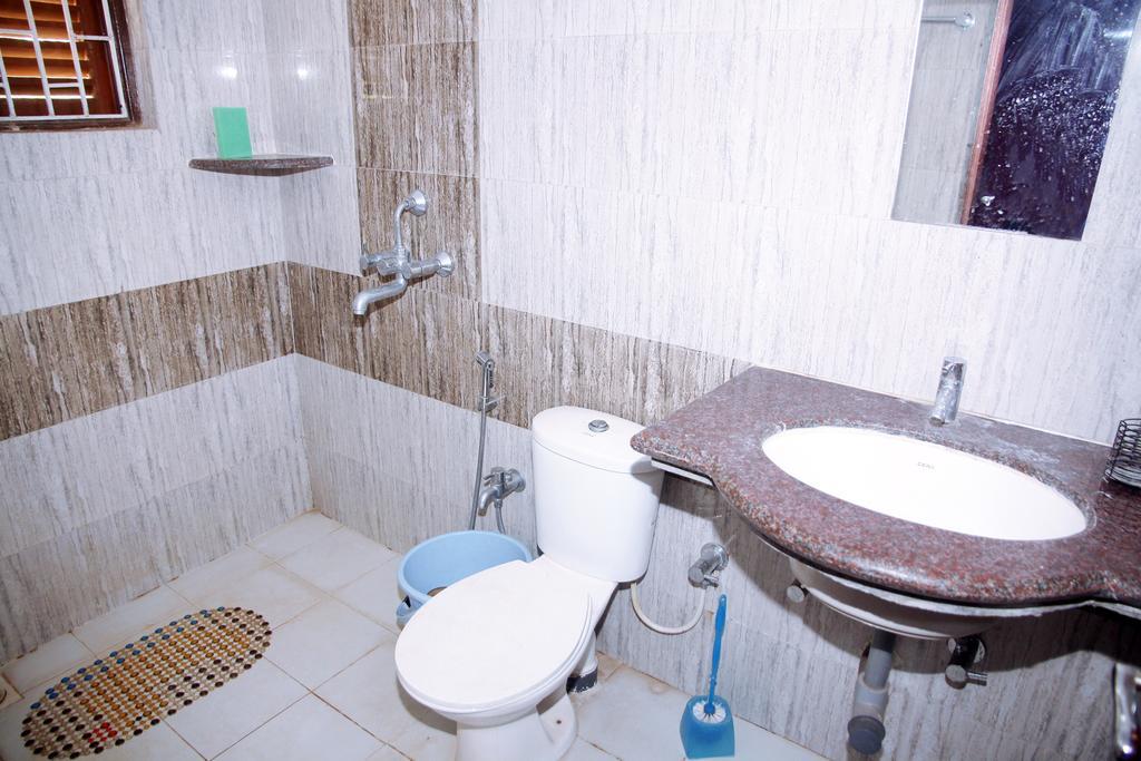 White Pearl Guest House Morjim Δωμάτιο φωτογραφία