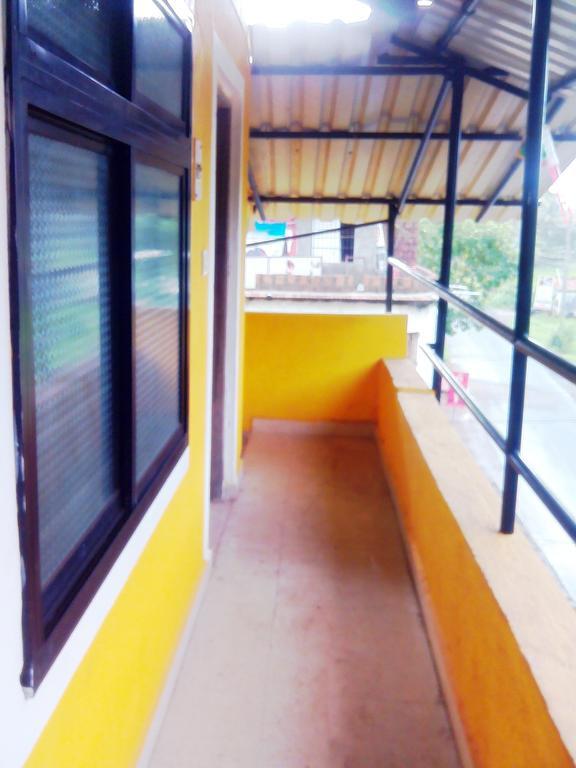 White Pearl Guest House Morjim Εξωτερικό φωτογραφία