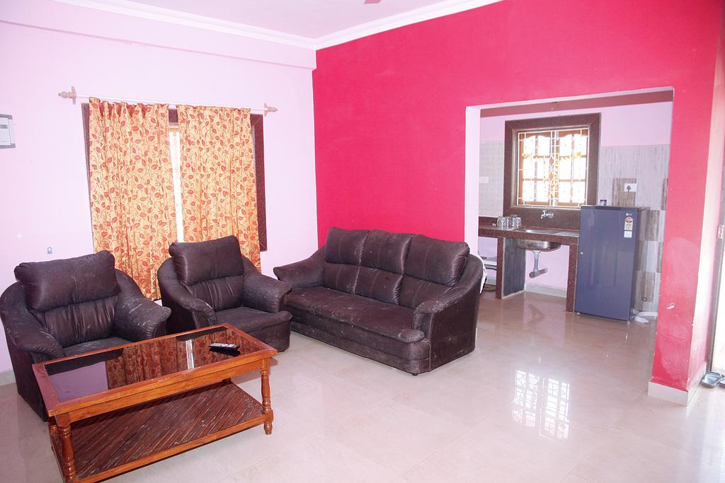 White Pearl Guest House Morjim Εξωτερικό φωτογραφία
